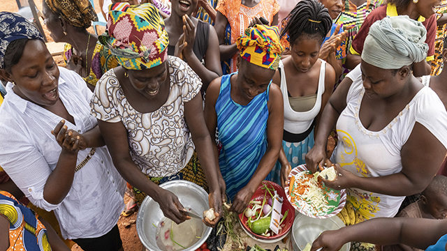 Changing Cocoa Communities by Empowering Women | Cargill